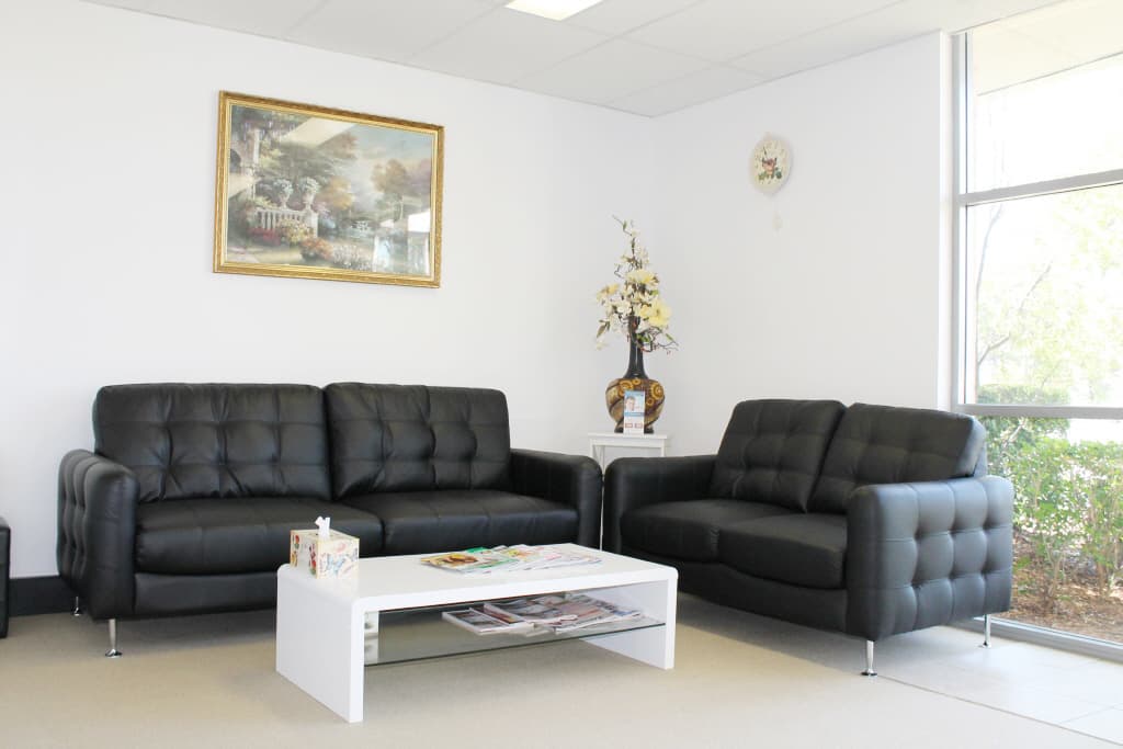 Shine Dental Newington clinic photo 12