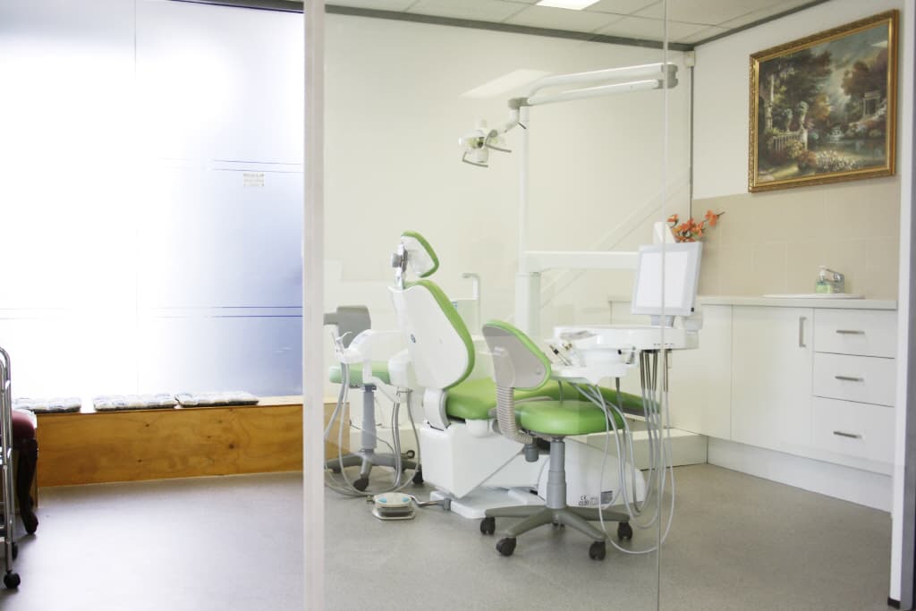 Shine Dental Newington clinic photo 5